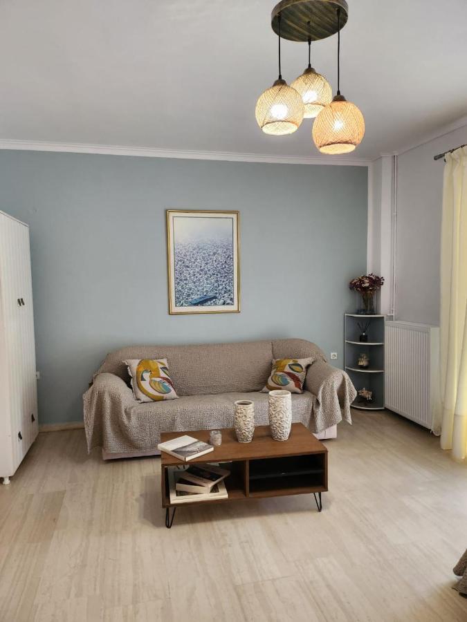 Queen Aspri Apartment 3' Min To The Beach! Антикира Экстерьер фото